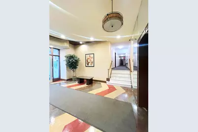 84-31 Van Wyck Expressway #5F, Briarwood, NY 11435 - Photo 17