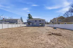 12 School House Ln, Syosset, NY 11791 - Photo 39