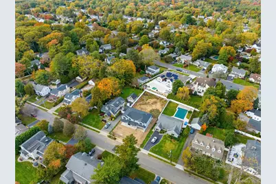 12 School House Lane, Syosset, NY 11791 - Photo 23