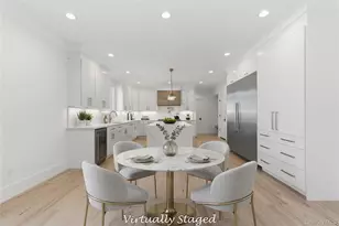 12 School House Ln, Syosset, NY 11791 - Photo 9