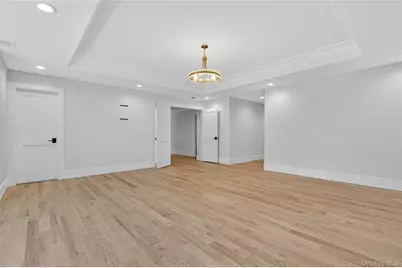 12 School House Lane, Syosset, NY 11791 - Photo 11