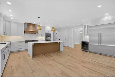 12 School House Lane, Syosset, NY 11791 - Photo 9