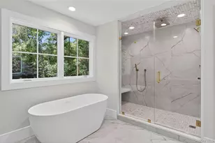 12 School House Ln, Syosset, NY 11791 - Photo 13