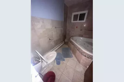 190 Burlington Avenue, Deer Park, NY 11729 - Photo 9