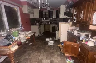 190 Burlington Ave, Deer Park, NY 11729 - Photo 21