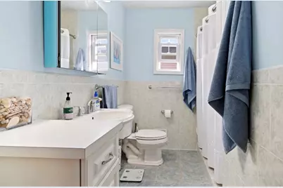 881 Surf Street, Lindenhurst, NY 11757 - Photo 7