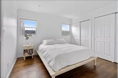 881 Surf Street, Lindenhurst, NY 11757 - Photo 5