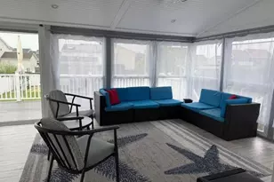 881 Surf St, Lindenhurst, NY 11757 - Photo 13