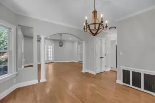 643 Deer Park Ave, Babylon, NY 11702 - Photo 11