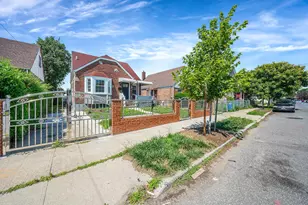 216-09 104th Ave, Queens Village, NY 11429 - Photo 5