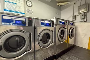 720 E 31st St, Brooklyn, NY 11210 - Photo 17