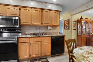 2334 Belmont Ave, Elmont, NY 11003 - Photo 7