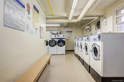 143-25 84 Drive #2G, Jamaica, NY 11435 - Photo 13