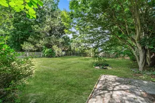 9 Private Rd, Medford, NY 11763 - Photo 7