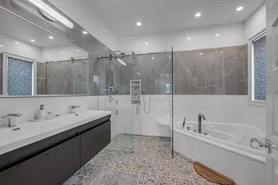 185 Dolphin Drive, Hewlett, NY 11598 - Photo 15