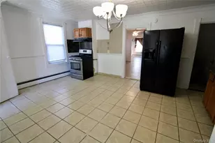 36 McDonald St, Saugerties, NY 12477 - Photo 9