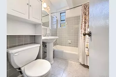 1480 Thieriot Avenue #5L, Bronx, NY 10460 - Photo 9