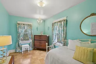 457 Secatogue Ave, Farmingdale, NY 11735 - Photo 21