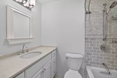 204 Stoneway Lane, Peekskill, NY 10566 - Photo 17