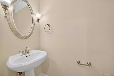 19 Lake Marie Lane, Bedford Hills, NY 10507 - Photo 13