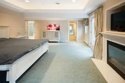 20 Sussex Road, Great Neck, NY 11020 - Photo 21