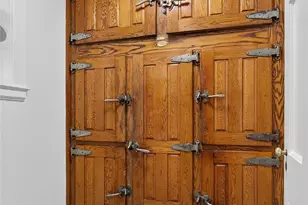 60 Piping Rock Rd, Upper Brookville, NY 11545 - Photo 21