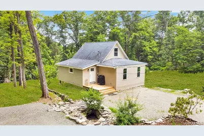 8 Pioneer Trail, Monroe, NY 10950 - Photo 3