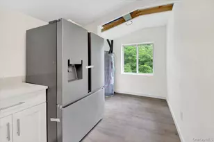 8 Pioneer Trl, Monroe, NY 10950 - Photo 7