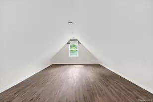 8 Pioneer Trl, Monroe, NY 10950 - Photo 17