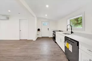 8 Pioneer Trl, Monroe, NY 10950 - Photo 5