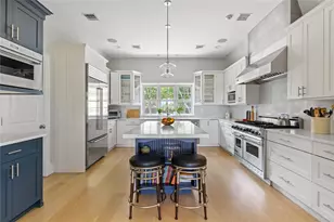 12 N Rd, Syosset, NY 11771 - Photo 15