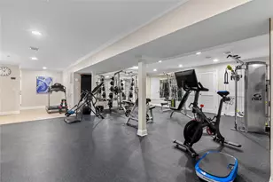 12 N Rd, Syosset, NY 11771 - Photo 31