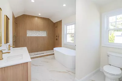 1772 Rose Street, Merrick, NY 11566 - Photo 25