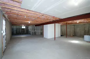 1772 Rose St, Merrick, NY 11566 - Photo 37