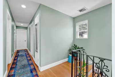 97 Burnham Avenue, Roslyn Heights, NY 11577 - Photo 15