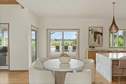 551 Main Street, Quiogue, NY 11978 - Photo 17