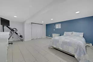 107E Edgewater Park, Bronx, NY 10465 - Photo 13