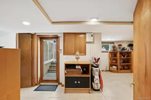 53 Orange Dr, Jericho, NY 11753 - Photo 27