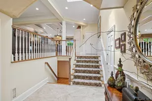 53 Orange Dr, Jericho, NY 11753 - Photo 3