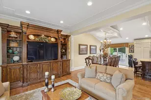 53 Orange Dr, Jericho, NY 11753 - Photo 7