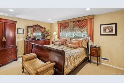 53 Orange Drive, Jericho, NY 11753 - Photo 17