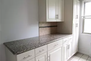 324 Post Ave, Westbury, NY 11590 - Photo 9