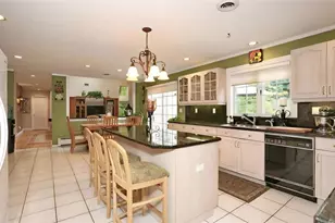 18 Mesa Pl, Nanuet, NY 10954 - Photo 11