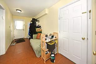 17 E Stemmer Ln, Suffern, NY 10901 - Photo 27