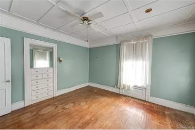 25 Shore Lane, Bay Shore, NY 11706 - Photo 13