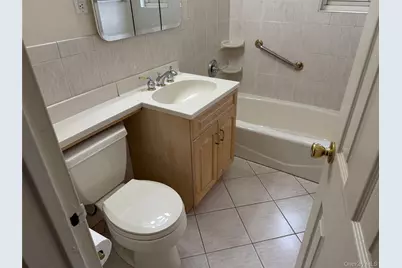 57-03 Marathon Parkway #250 (Lower), Little Neck, NY 11362 - Photo 5