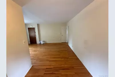 57-03 Marathon Parkway #250 (Lower), Little Neck, NY 11362 - Photo 11