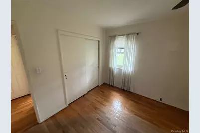 57-03 Marathon Parkway #250 (Lower), Little Neck, NY 11362 - Photo 23