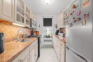 33-05 92nd St, Jackson Heights, NY 11372 - Photo 3