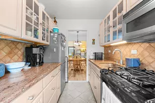 33-05 92nd St, Jackson Heights, NY 11372 - Photo 11